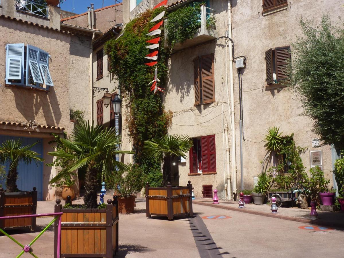 Logement Calme Proche Mer, 4 Personnes, St Aygulf Apartment