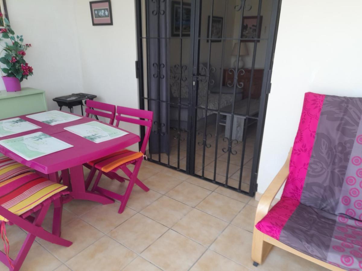 Logement Calme Proche Mer, 4 Personnes, St Aygulf * Frejus